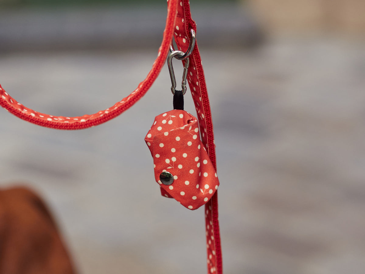 Pochette pour sacs à crottes, rouge coquelicot
