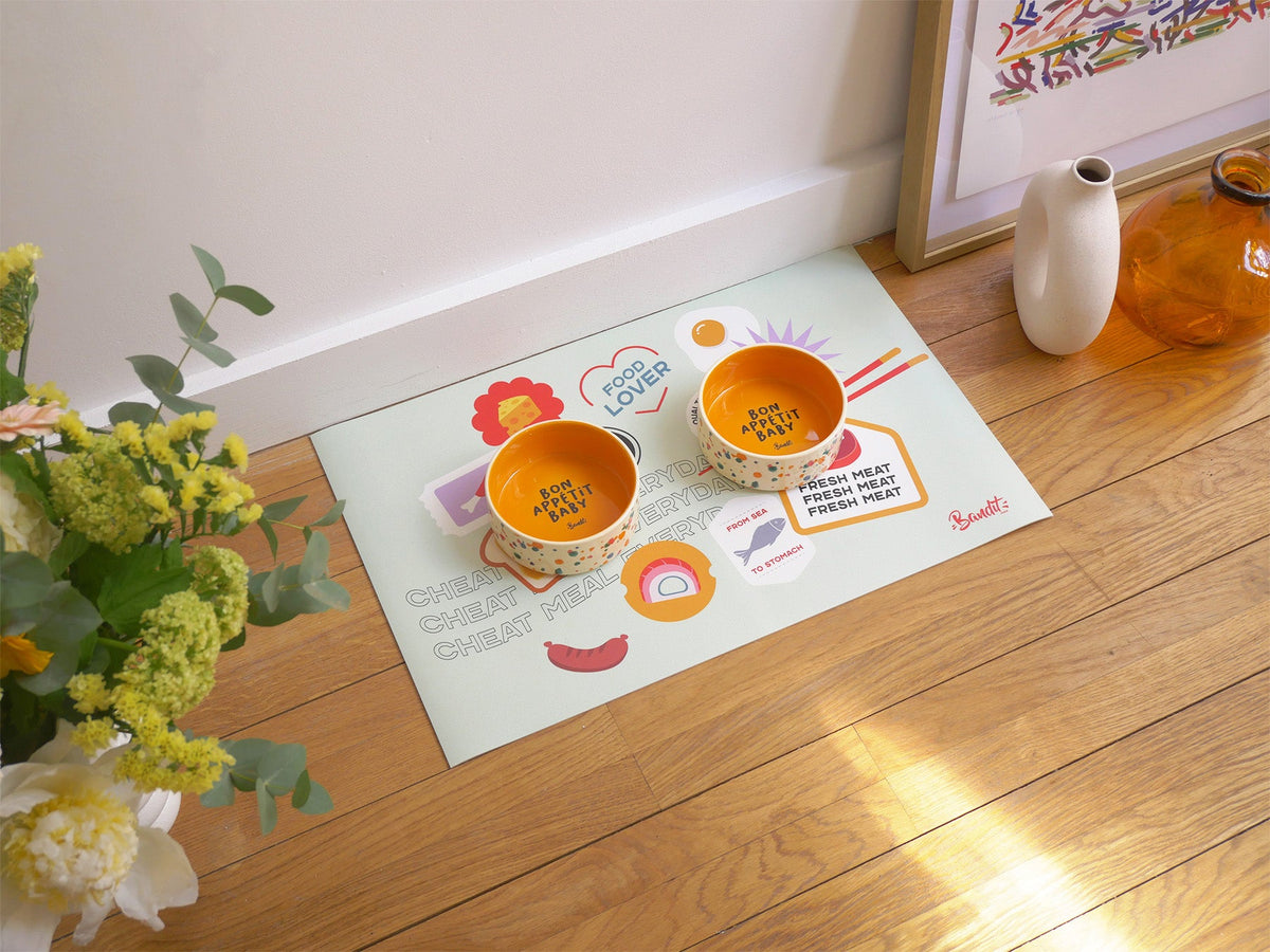 Tapis de gamelle stickers chien et chat